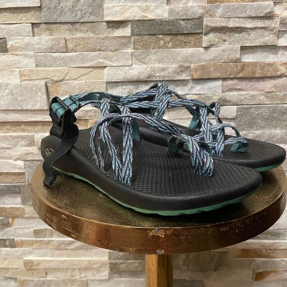 Chaco Women’s Sandals 8 | Strappy Hiking Sport Sandals, Water Shoes Teal/Black - Picture 7 of 7